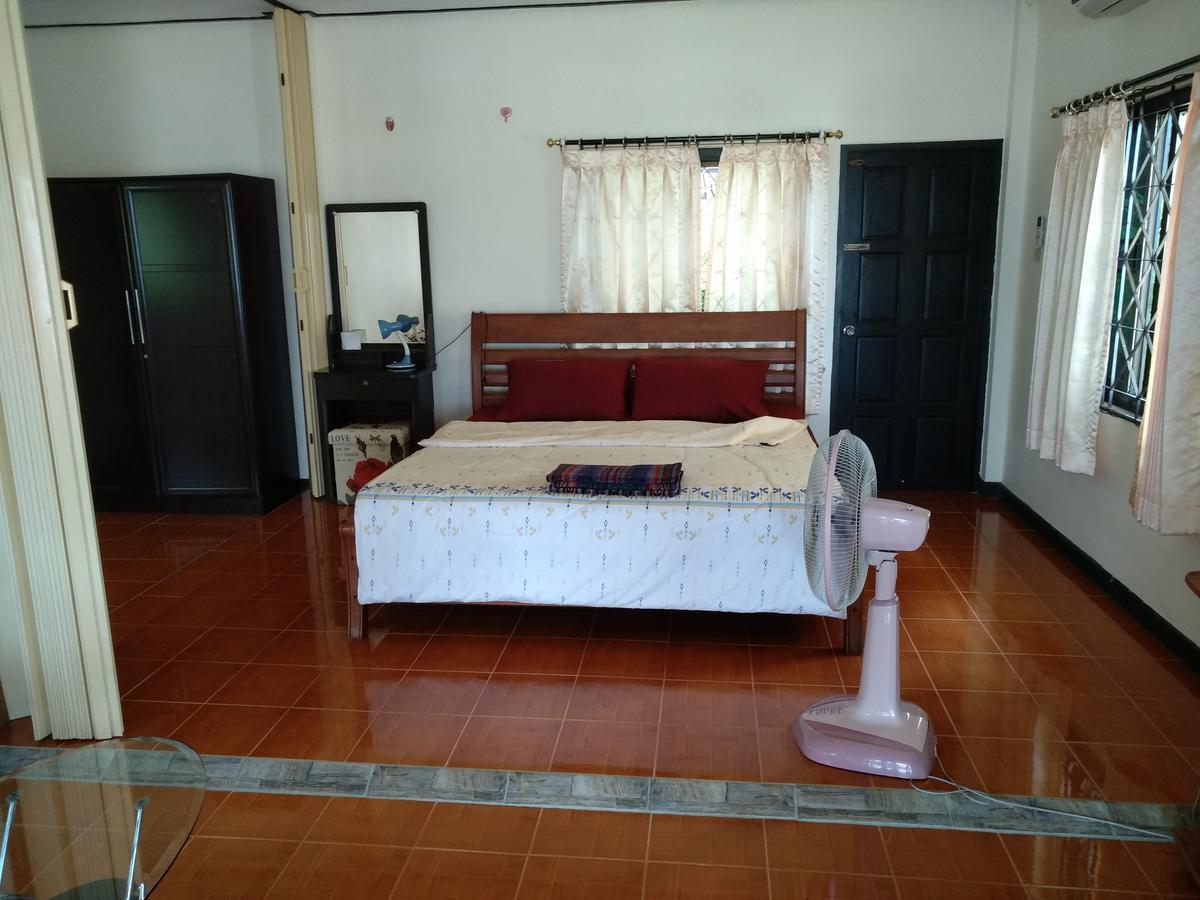 Right On The Beach House Villa Taling Ngam Beach Dış mekan fotoğraf