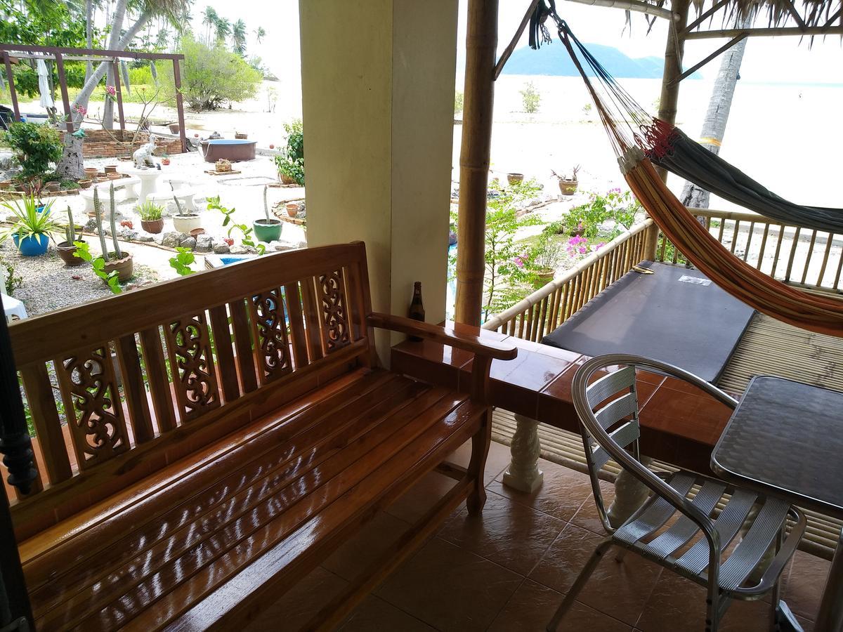 Right On The Beach House Villa Taling Ngam Beach Dış mekan fotoğraf