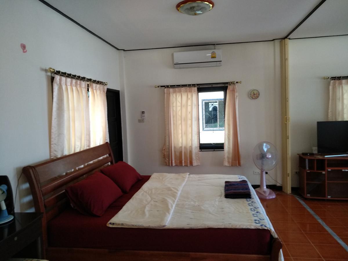 Right On The Beach House Villa Taling Ngam Beach Dış mekan fotoğraf